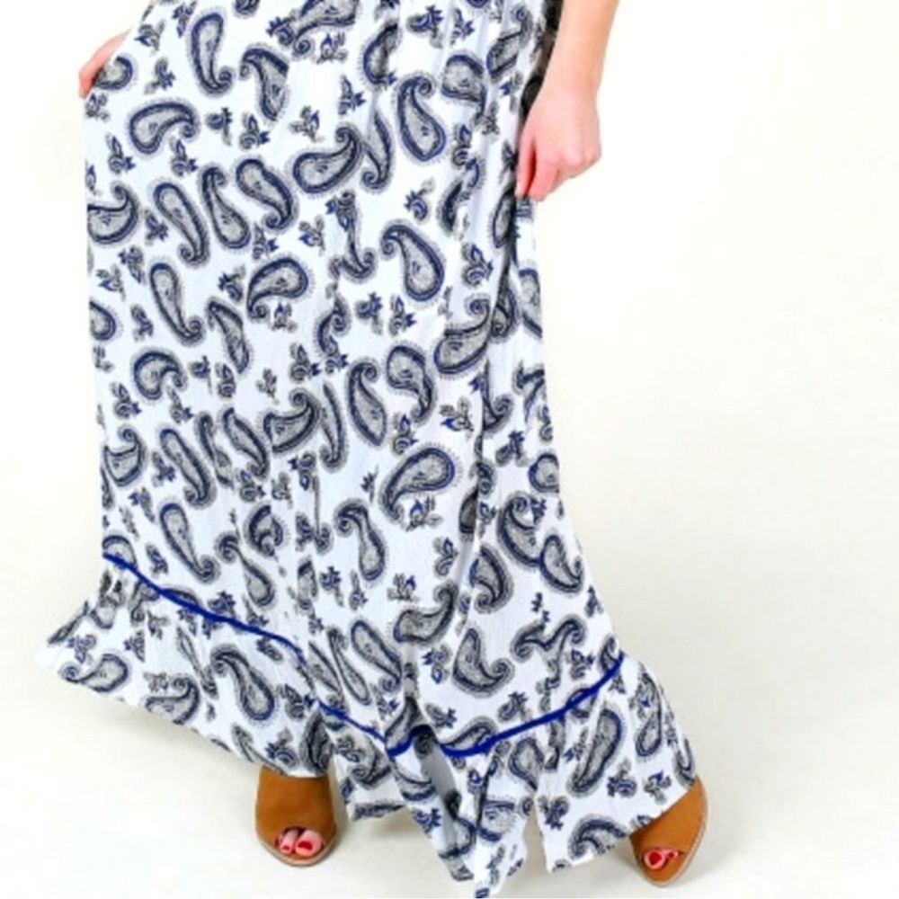 Altar’d State Paisley print maxi dress size large - Picture 6 of 10